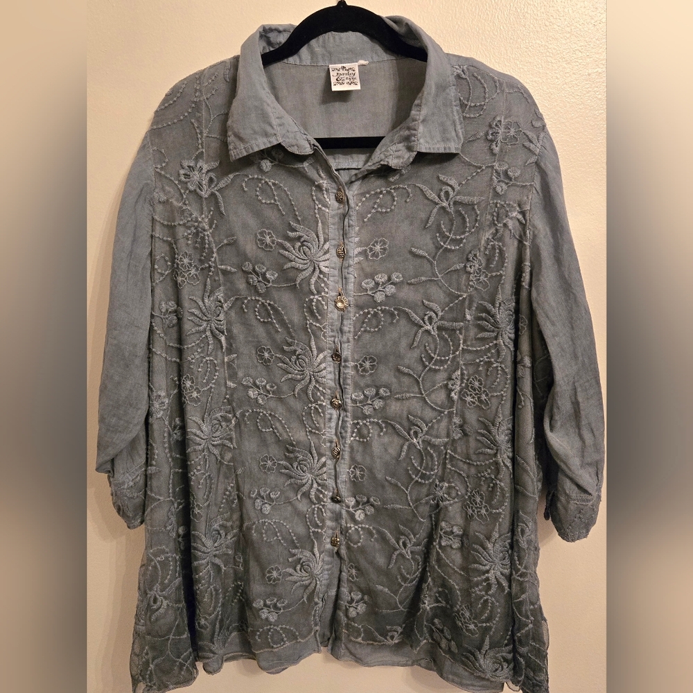 Parsley And Sage Womens Dusty Blue Top With Sheer Embroidery Overlay 3XL